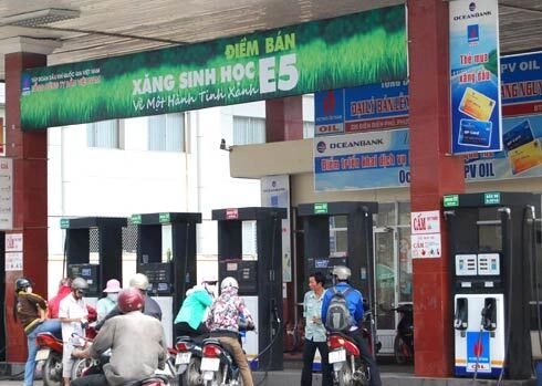TP HCM dẫn đầu về tiêu thụ xăng E5. Ảnh: Kiên Cường