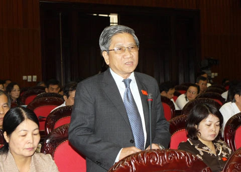 Đại biểu Nguyễn Minh Thuyết phát biểu tại hội trường Quốc hội. Ảnh: Quốc hội