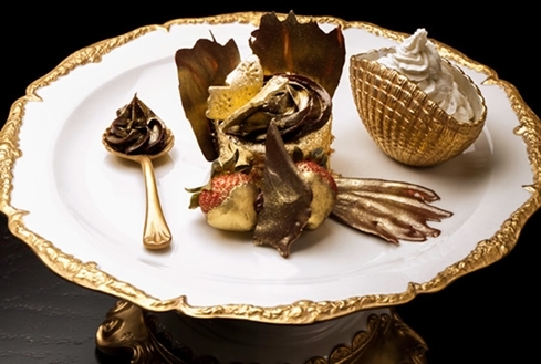 Golden Phoenix là chiếc cupcake đắt nhất thế giới.