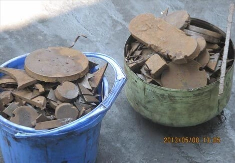52 cân sắt vụn được phát hiện trên xe hàng.