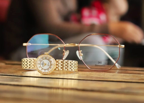Đồng hồ nữ Diamond D giảm 20% cho bộ sưu tập ngày 8/3 - 2
