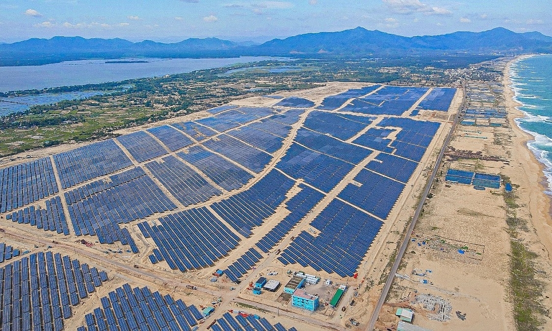 Nhà máy năng lượng mặt trời Phù Mỹ hòa lưới điện quốc gia Nhà máy năng lượng mặt trời Phù Mỹ hòa lưới điện quốc gia