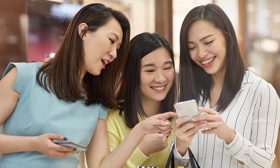 Ecommerce và xu hướng mua sắm trực tuyến Tết 2025 lam-the-nao-de-toi-uu-hoa-trai-nghiem-mua-sam-ecommerce-trong-mua-tet