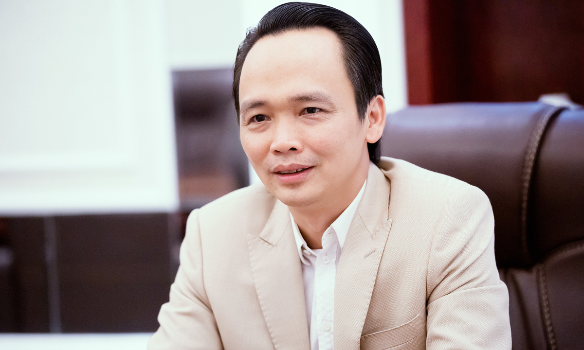 Uỷ ban Chứng khoán xem xét phạt ông Trịnh Văn Quyết bán "chui" cổ phiếu