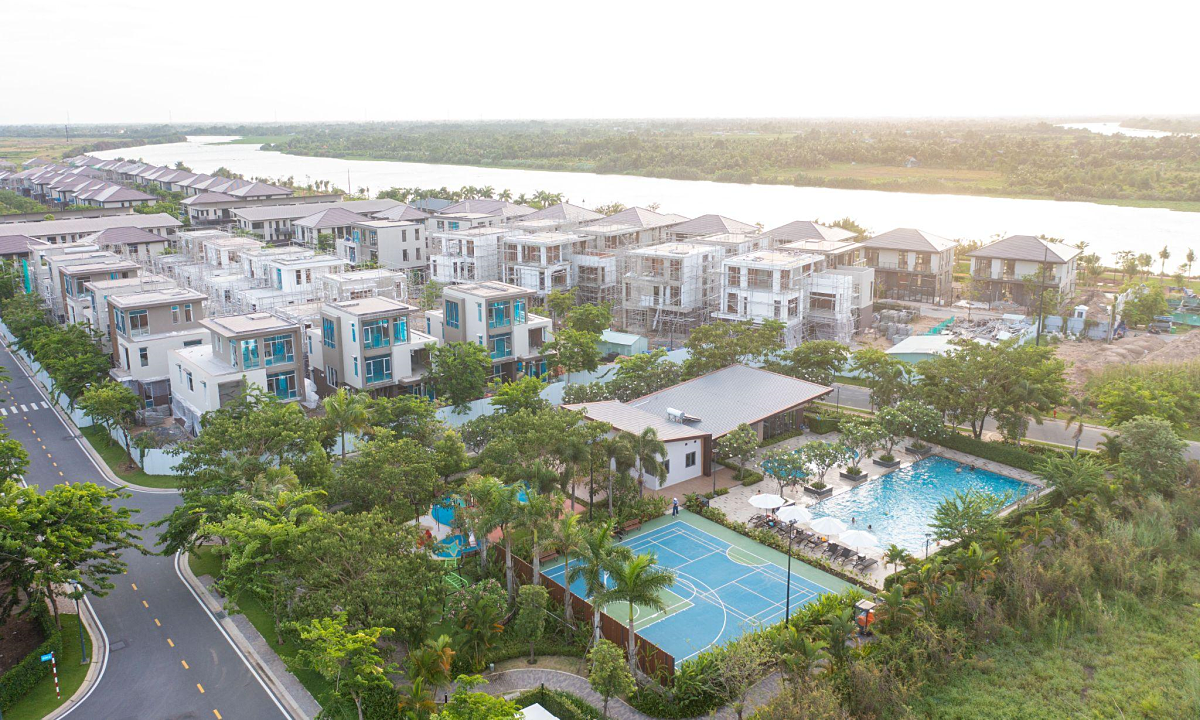 Khu biệt thự khép kín The Aqua nâng tầm bất động sản Long An