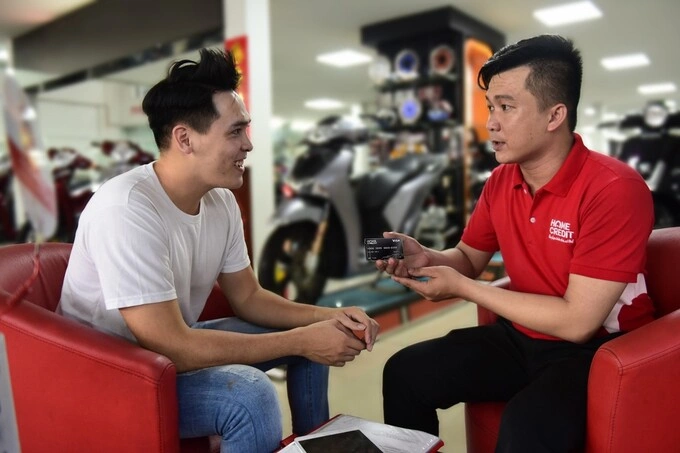 Home Credit tập trung phát triển sản phẩm thẻ khuyến khích người tiêu dùng. Ảnh: Home Credit