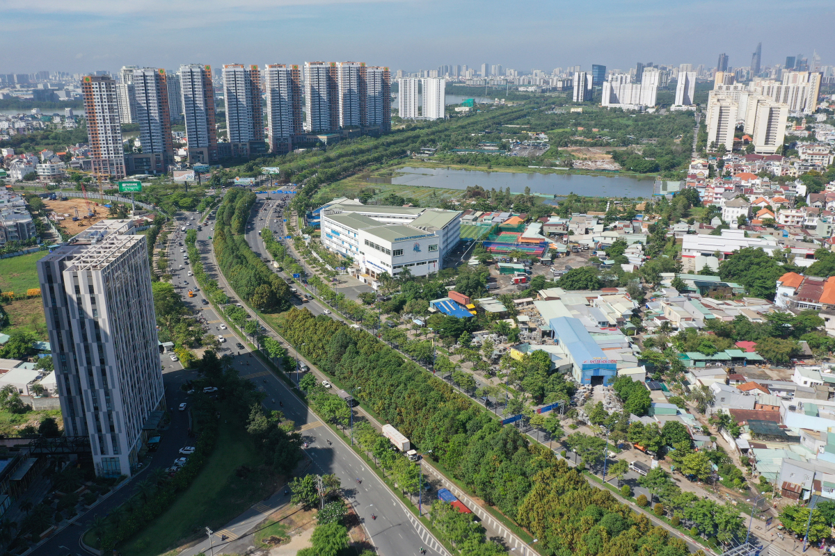 Doanh nghiệp bất động sản chật vật lo lương thưởng Tết