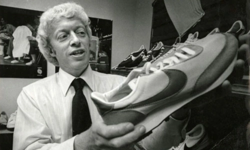 Phil Knight - Tin tức mới nhất 24h qua - Báo VnExpress