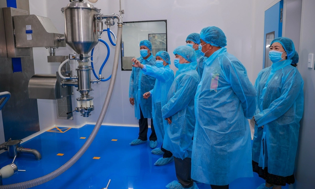 "Giá thuốc rẻ nhờ làm chủ công nghệ"