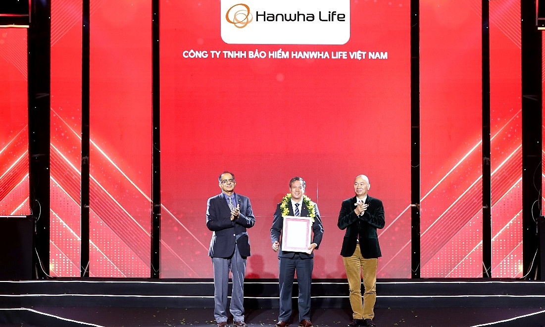 Hanwha Life vào top 500 doanh nghiệp lớn nhất Việt Nam