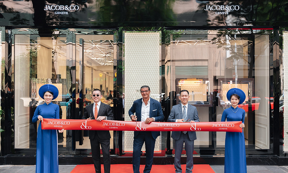 Jacob&Co. ra mắt cửa hàng đầu tiên tại Việt Nam