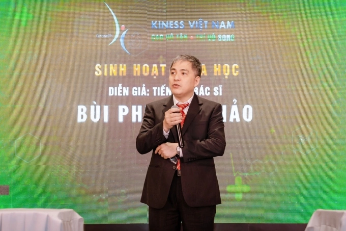 TS.BS Bùi Phương Thảo - Bệnh viện Nhi Trung Ương phát biểu tại buổi lễ ra mắt. Ảnh: Kiness Việt Nam