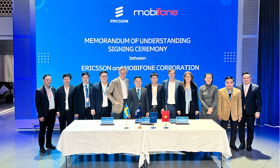 MobiFone và Ericsson ký kết hợp tác 5G tại Thụy Điển