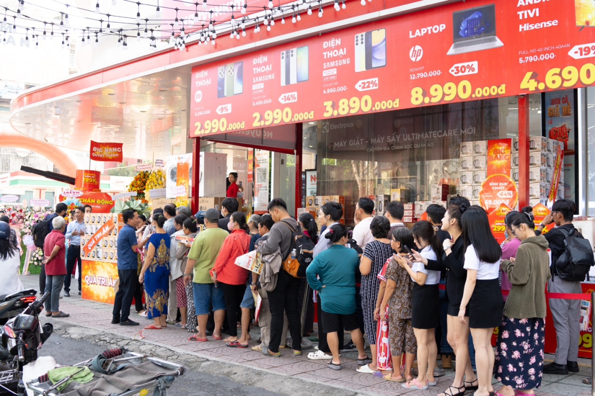 Điện máy Nguyễn Kim tung ưu đãi lớn nhất năm