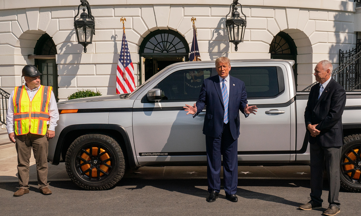 Mỹ chấm dứt chính sách xe điện thời ông Biden