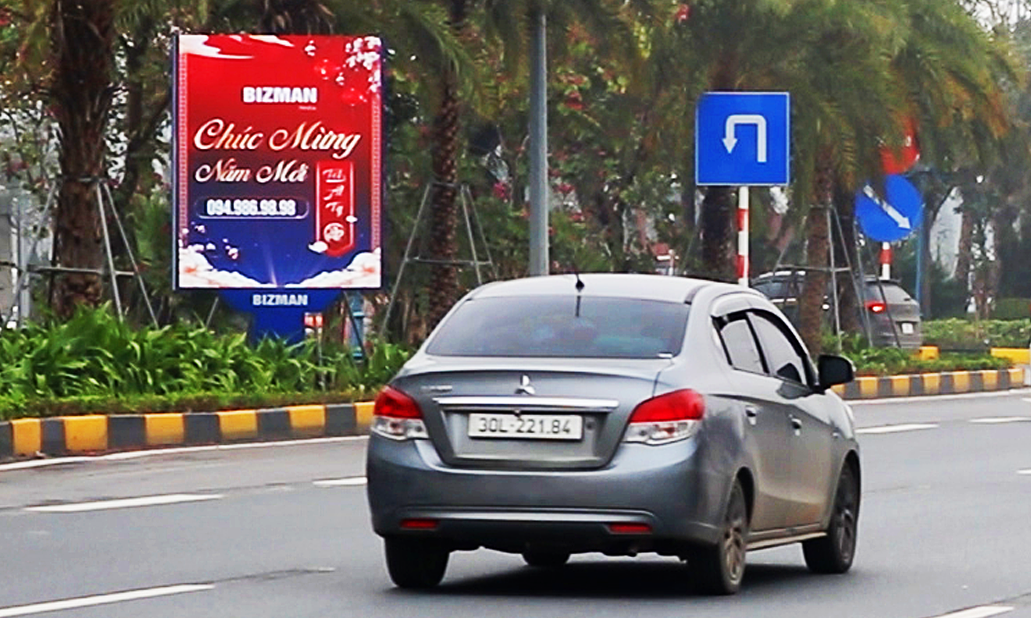 Đường Võ Nguyên Giáp "khoác áo mới" với loạt màn hình LED