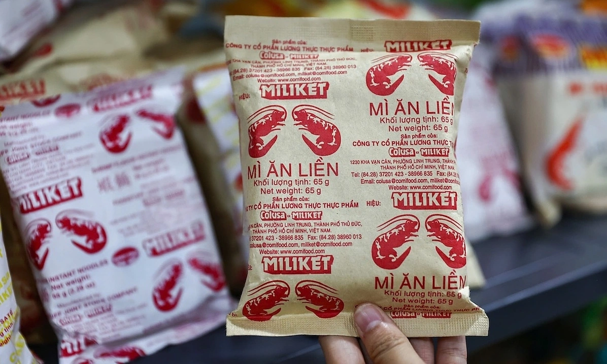 Hãng mỳ gói "hai con tôm" thu hơn 2 tỷ đồng mỗi ngày