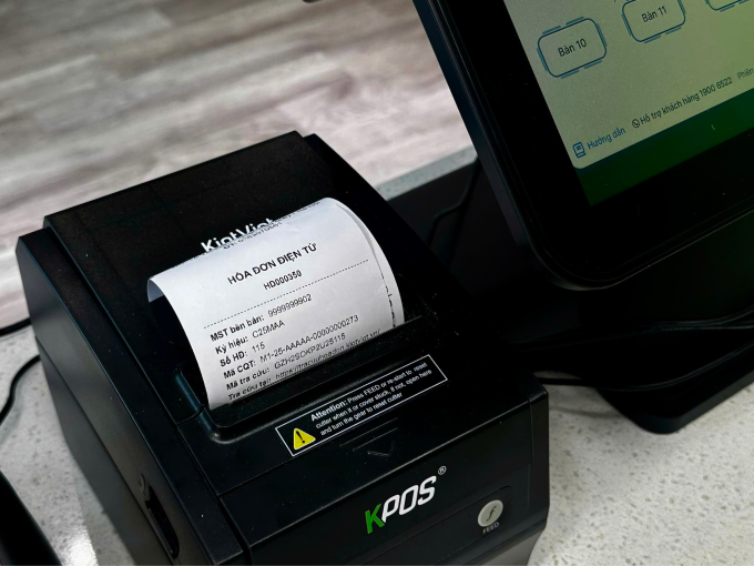 Máy POS xuất hóa đơn tự động. Ảnh: KiotViet