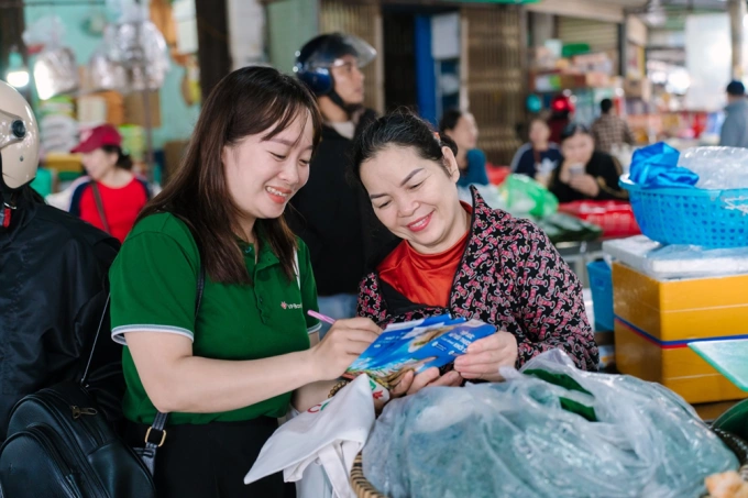 VPBank cung cấp các giải pháp và ưu đãi đồng hành cùng khách hàng CommCredit. Ảnh: VPBank