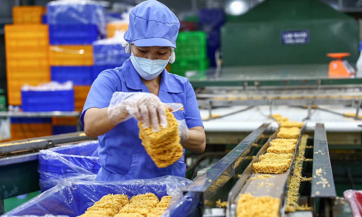 Tin vui cho người nộp thuế: Bộ Tài chính đề xuất tăng giảm trừ gia cảnh lên tới 15,5 triệu đồng từ 2026!