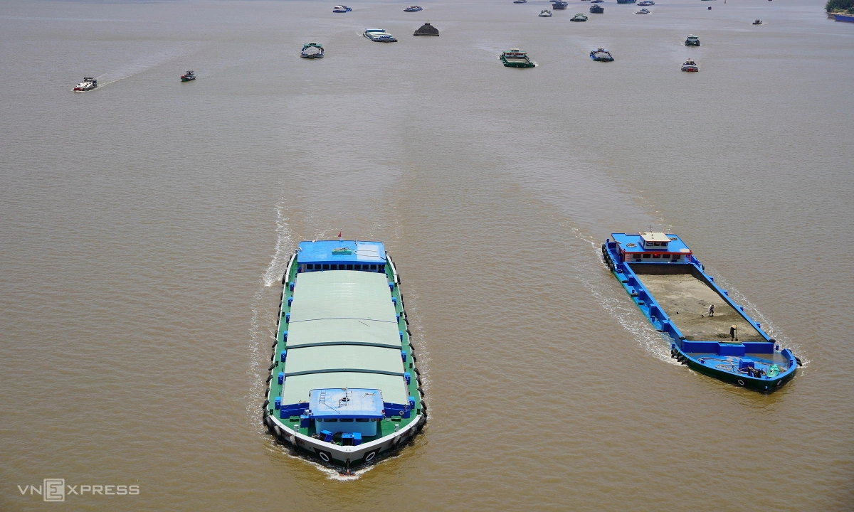 Cần 'đánh thức' vận tải thủy nội địa để thúc đẩy logistics xanh