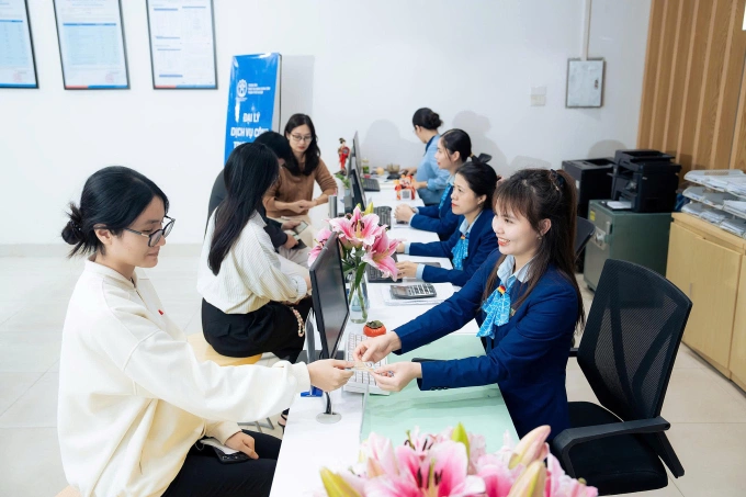 Nhiều quà tặng được nhà mạng gửi tới khách hàng trong mùa hè. Ảnh: MobiFone