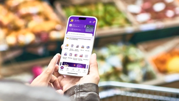 Voucher điện tử có thể tích hợp trên ứng dụng UrBox với các tính năng nổi bật như gợi ý địa điểm sử dụng gần nhất, gộp giá trị, chia sẻ hoặc đổi quà hiện vật. Ảnh: UrBox