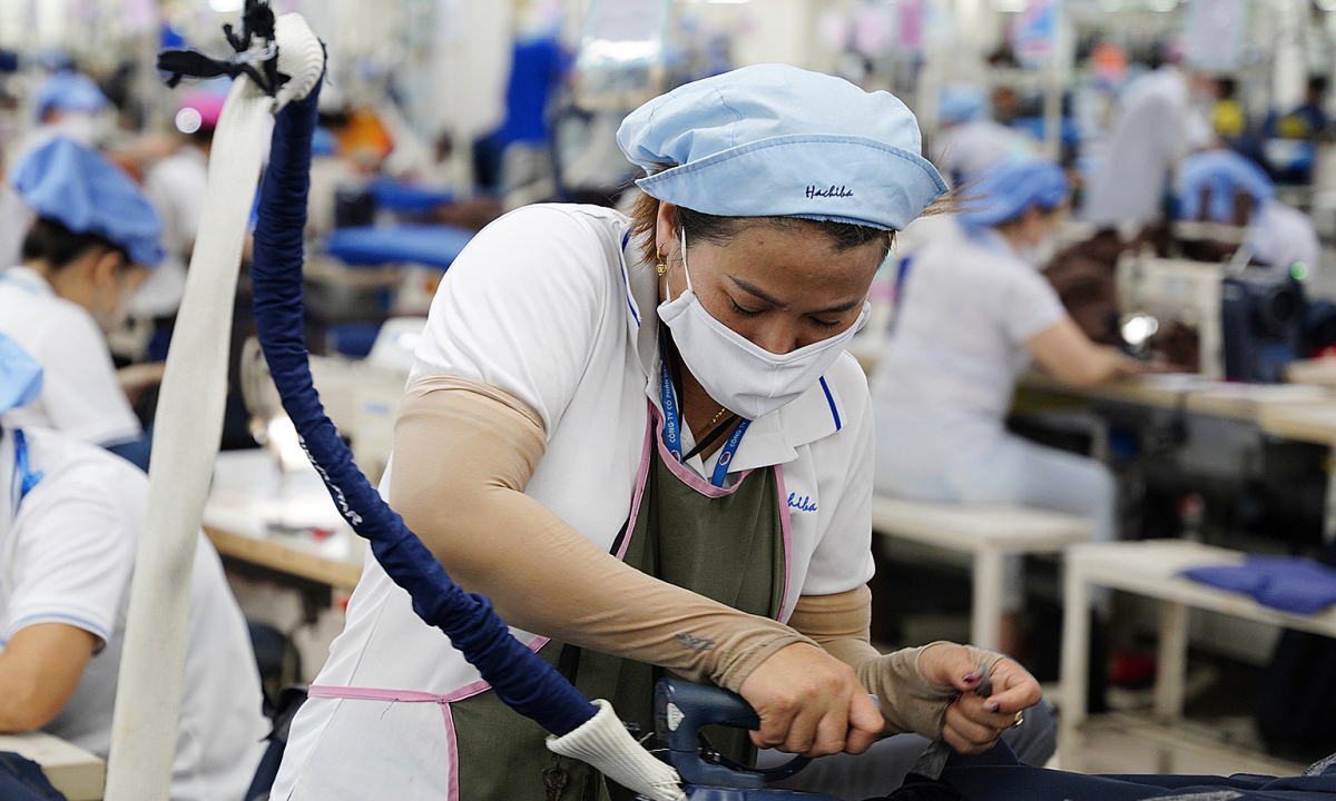 Giảm trừ gia cảnh theo vùng: Bộ Tài chính gặp khó khăn, liệu có nên triển khai?