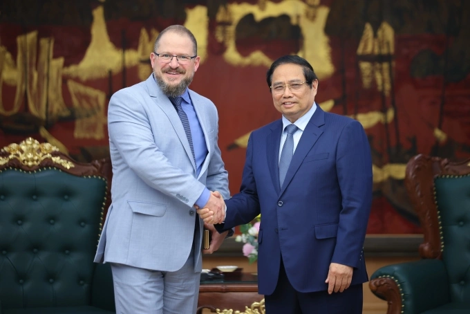 Thủ tướng Phạm Minh Chính tiếp ông Cristiano Amon, Chủ tịch kiêm Tổng Giám đốc điều hành tập đoàn Qualcomm. Ảnh: VGP