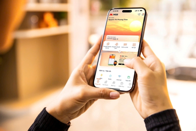 Khách hàng dễ dàng trải nghiệm các tiện ích trên ứng dụng MSB mBank. Ảnh: MSB