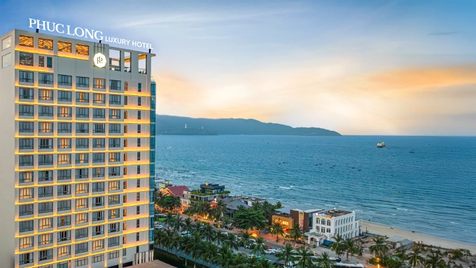 Bên ngoài khách sạn Phuc Long Luxury với tầm nhìn hướng biển Mỹ Khê. Ảnh: Phuc Long Hospitality