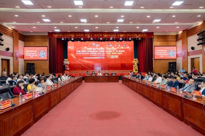 Diễn đàn Kinh tế tư nhân Việt Nam 2025, vòng địa phương, khu vực Đồng bằng sông Hồng được tổ chức tại Hải Phòng chiều 20/8. Ảnh: Lê Tân