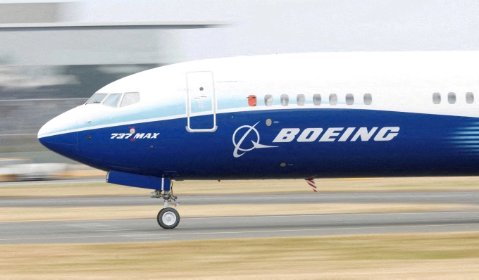 Một chiếc Boeing 737 Max tại Triển lãm Hàng không Quốc tến Farnborough tại Anh. Ảnh: Reuters