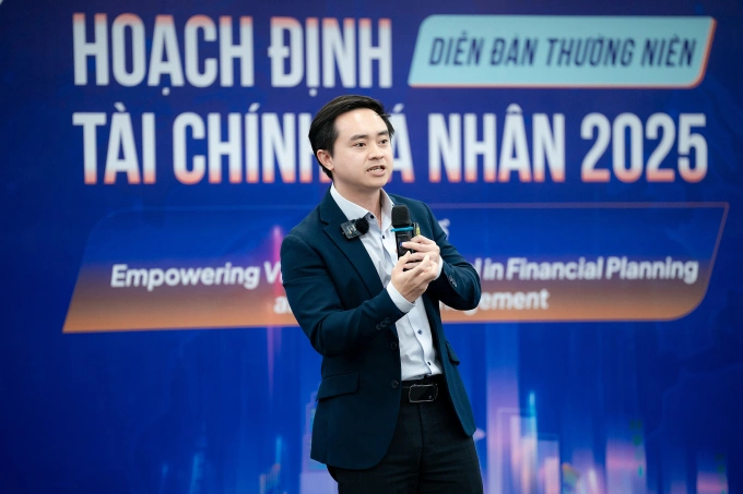 Ông Ngô Thành Huấn, CEO Công ty FIDT, phát biểu tại diễn đàn hôm 23/8. Ảnh: Ban tổ chức cung cấp