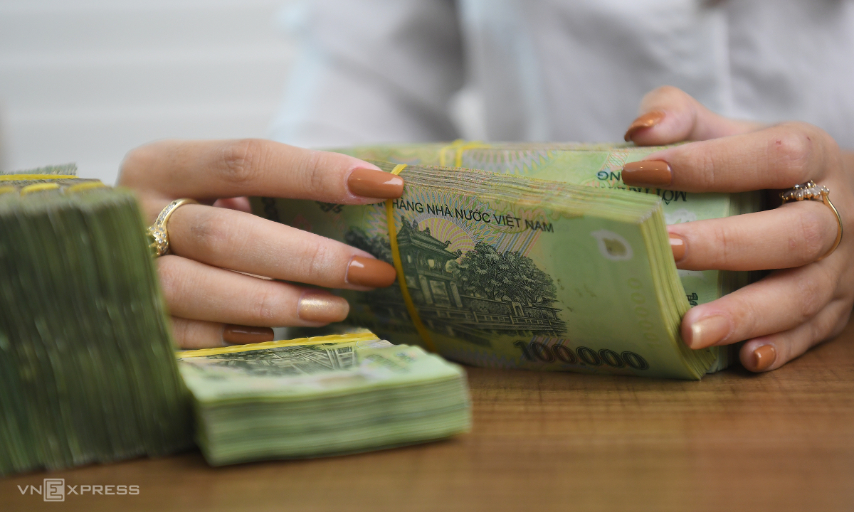 Người dân nhận 100.000 đồng dịp 2/9 như thế nào?