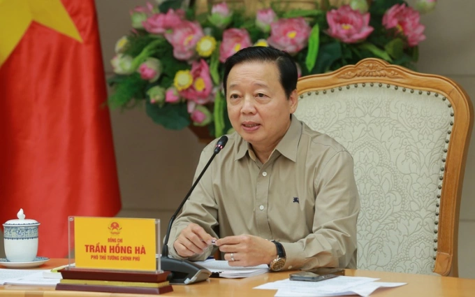 Phó thủ tướng Trần Hồng Hà chủ trì cuộc họp. Ảnh: VGP