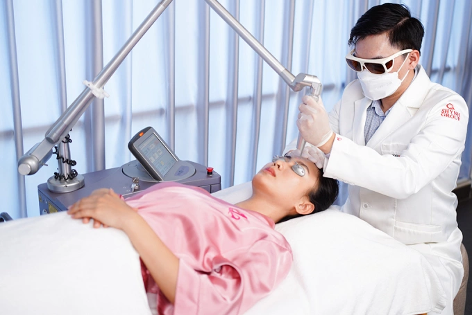 Không gian clinic với chuẩn mực vận hành nghiêm ngặt theo tiêu chuẩn y tế quốc tế. Ảnh: Shynh House