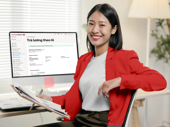 Techcombank Business giúp doanh nghiệp xử lý lên đến 3.000 giao dịch nội bộ một lần. Ảnh: Techcombank