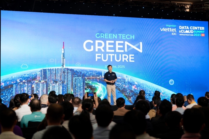Hội nghị DCCI Summit 2025 tại Hà Nội quy tụ 2.000 khách mời. Ảnh: Viettel IDC