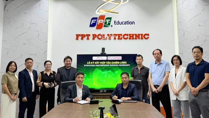 Lễ ký kết hợp tác hai bên, ngày 28/8. Ảnh: DTS