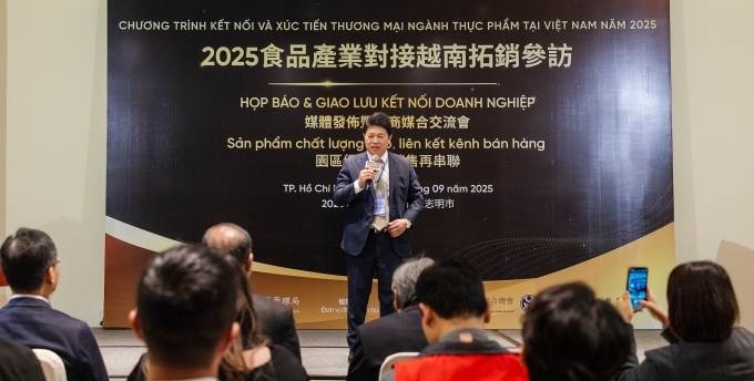 Ông Hàn Quốc Diệu - Trưởng Văn phòng Kinh tế Văn hóa Đài Bắc tại TP HCM phát biểu tại sự kiện. Ảnh: Hiệp hội Doanh nghiệp Đài Loan