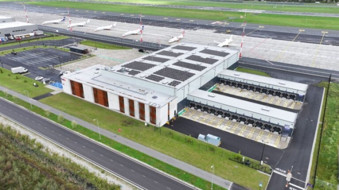 Cơ sở logistics hiện đại giúp doanh nghiệp Estonia tiếp cận hơn 220 thị trường toàn cầu nhanh chóng và hiệu quả. Ảnh: FedEx
