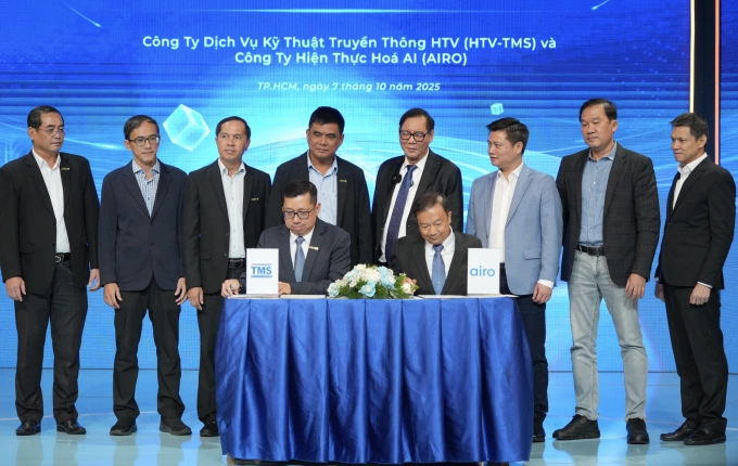 AIRO ký kết hợp tác với HTV-TMS chiều ngày 7/10 ở TP HCM. Ảnh: Ngọc Anh