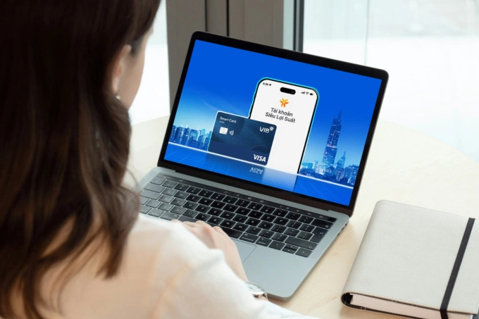 Khách hàng tham khảo ưu đãi của Bộ đôi Sinh lời. Ảnh: VIB