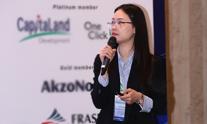 Bà Nguyễn Thị Thùy Linh tại hội thảo ngày 24/10. Ảnh ban tổ chức
