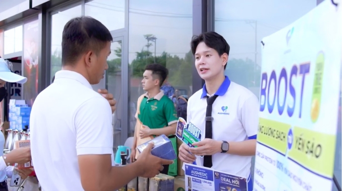 Gian hàng của Ausmedic tại giải Pickleball toàn quốc diễn ra trong tháng 10. Ảnh: Ausmedic