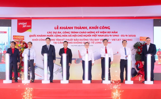Lễ khởi công Trung tâm Kỹ thuật Bảo dưỡng Tàu bay tại Cảng Hàng không Quốc tế Long Thành. Ảnh: Tài Nguyễn