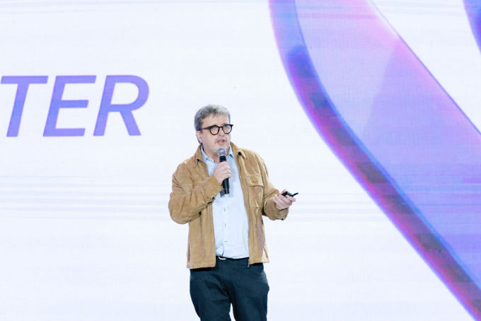 Ông John Desmond Sheehy. Ảnh: VPS