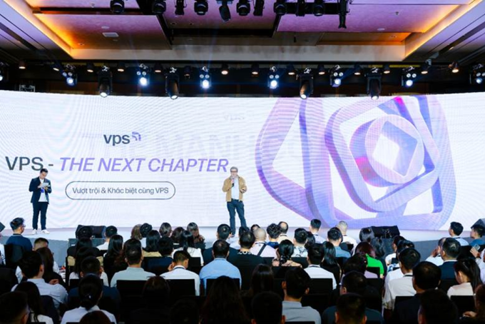 Ông John Desmond Sheehy chia sẻ tại sự kiện VPS - The Next Chapter. Ảnh: VPS