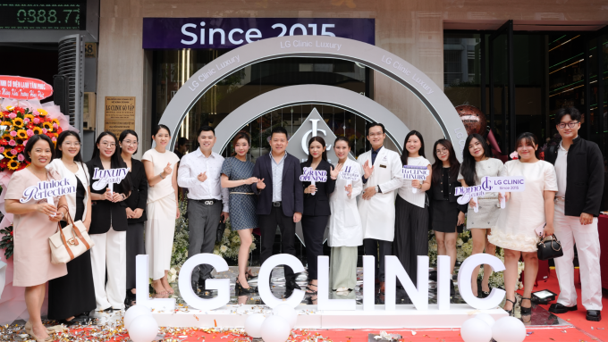 Nhiều đối tác, khách hàng dự sự kiện từ sớm. Ảnh: LG Clinic